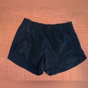 Black Athleta 3” Hustle Shorts XS
